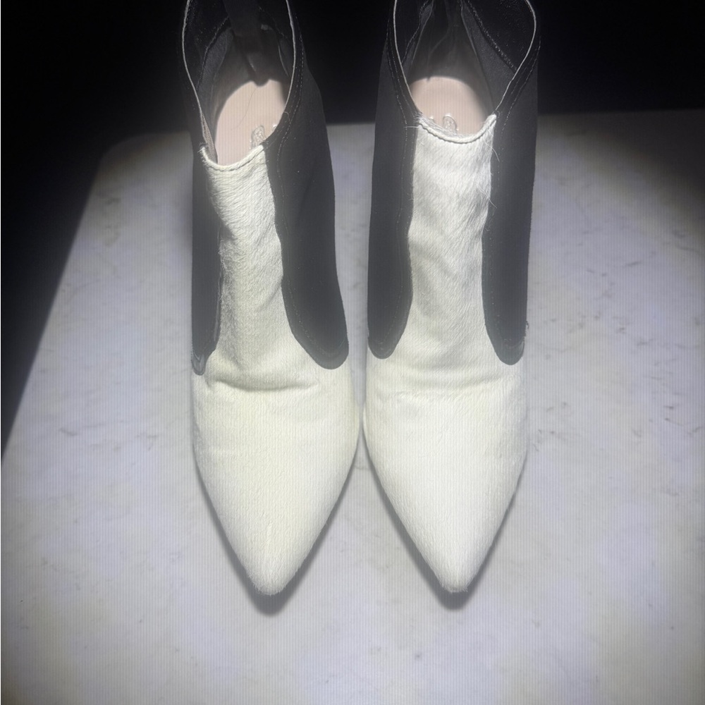 Victoria's Secret Womens Sexy Stiletto Spectator Black White Party Ankle Boots - Picture 5 of 11